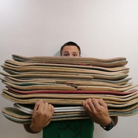 Odslužene skejt deske - material za pisane lesene izdelke